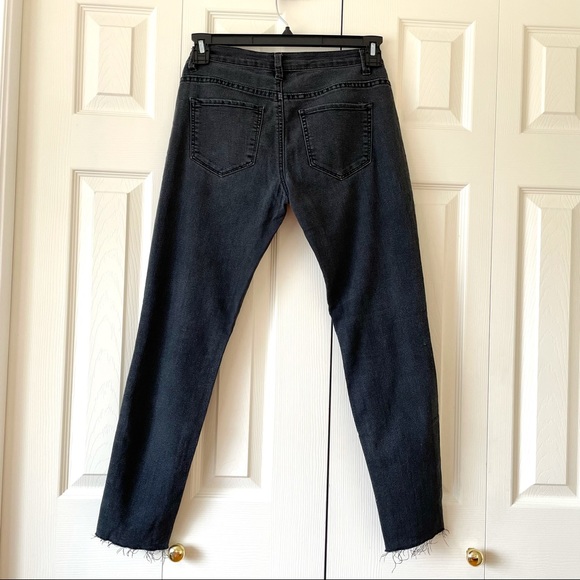3/$30 Mid Rise Black Jeans (Thin) - Picture 4 of 6
